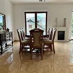 Lux Emina