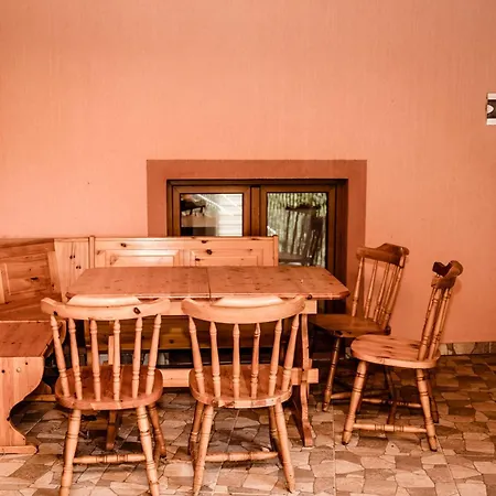 Apartament Lux Emina *