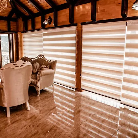 Lux Emina Apartman
