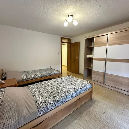 Apartment Lux Emina