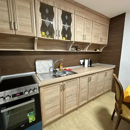 Lux Emina Apartment *