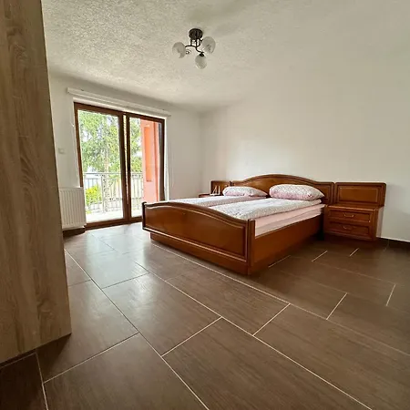 Lux Emina * Tuzla