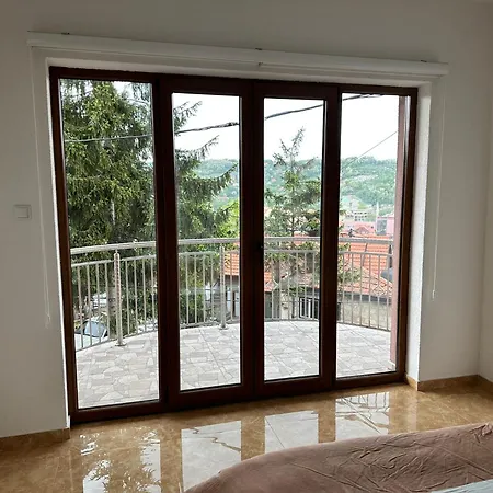 Lux Emina