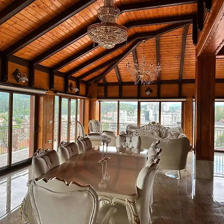 Lux Emina * Τούζλα